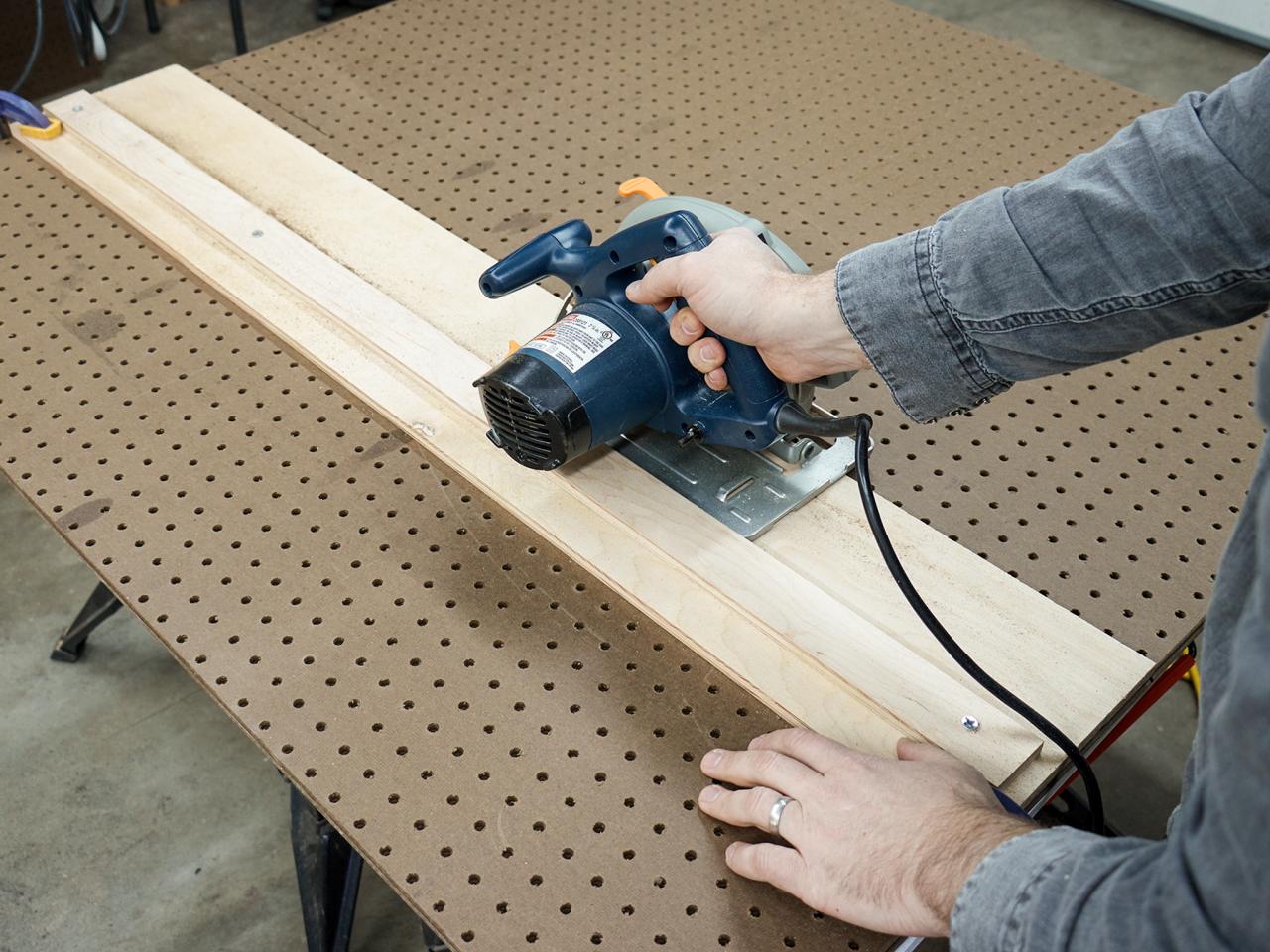 Tips And Tricks On How To Use A Circular Saw Diy